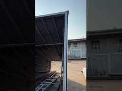 Εφοδιασμός του φορτηγού με εξοπλισμό διασκέδασης